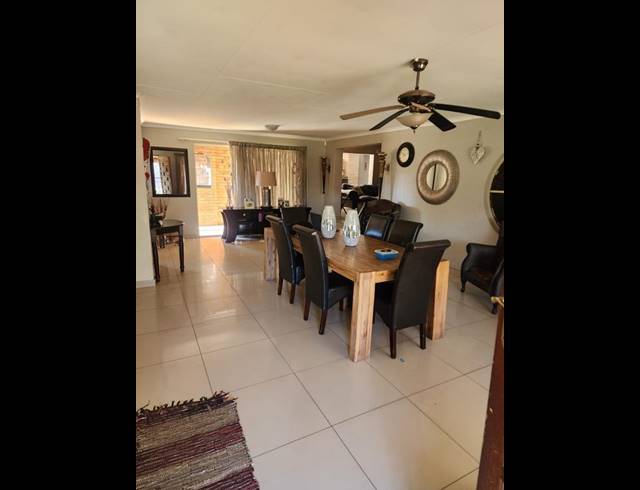 4 BEDROOM HOUSE FOR SALE IN BRENTHURST